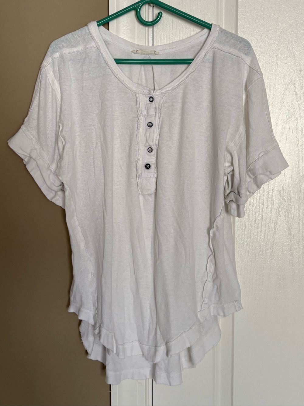 Free People Women’s Heritage Henley. Size Medium. - Picture 2 of 5